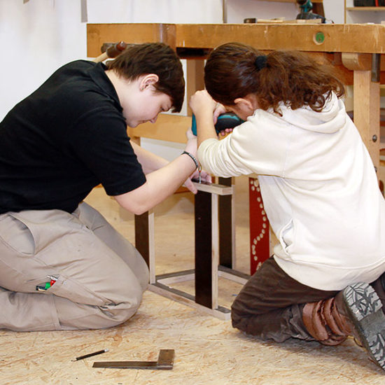 Ich kann was! – Interkulturelle Holzwerkstätten für Girls and Boys