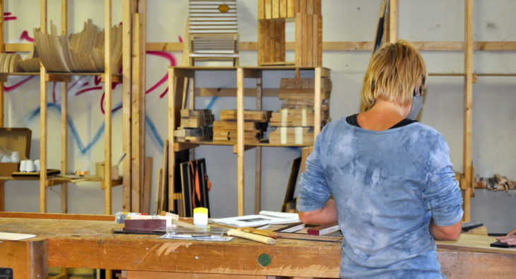 Restholzwerkstatt Workshops Haus der Materialisierung Baufachfrau Berlin